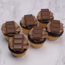 Load image into Gallery viewer, Hershey's Cupcakes