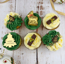 Load image into Gallery viewer, A Woodland Christmas Cupcakes