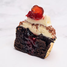 Load image into Gallery viewer, Black Forest Gateau Cupcakes