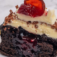 Load image into Gallery viewer, Black Forest Gateau Cupcakes