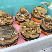 Load image into Gallery viewer, Christmas Chocolate Box Cupcakes