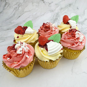 Eton Mess Cupcakes (Flavour of the Month)