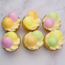 Load image into Gallery viewer, Flying Saucers Cupcakes