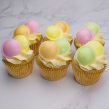 Load image into Gallery viewer, Flying Saucers Cupcakes