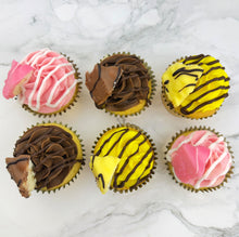 Load image into Gallery viewer, Fondant French Fancies Cupcakes (Flavour of the Month)