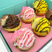 Load image into Gallery viewer, Fondant French Fancies Cupcakes (Flavour of the Month)