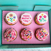 Load image into Gallery viewer, Free-From Full of Love Cupcakes