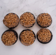 Load image into Gallery viewer, Salted Caramel Fudge Cupcakes