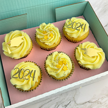 Load image into Gallery viewer, Graduation Cupcakes
