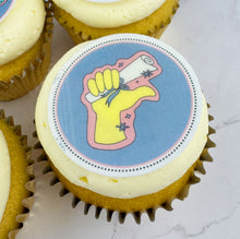 Load image into Gallery viewer, Graduation Cupcakes