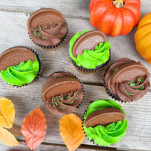 Load image into Gallery viewer, Mint Chocolate Orange Cupcakes
