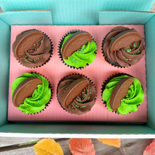 Load image into Gallery viewer, Mint Chocolate Orange Cupcakes