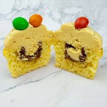 Load image into Gallery viewer, Peanut M&amp;M&#39;s Cupcakes (Flavour of the Month)