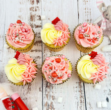 Load image into Gallery viewer, Pinkmas Magic Cupcakes