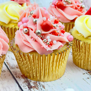 Pinkmas Magic Cupcakes