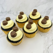 Load image into Gallery viewer, Rolo Cupcakes