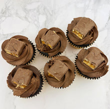 Load image into Gallery viewer, Snickers Cupcakes