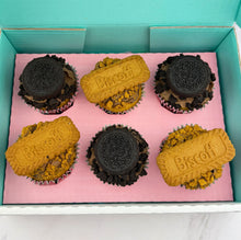 Load image into Gallery viewer, Vegan Biscuit Cupcakes