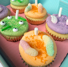 Load image into Gallery viewer, Witches Brew Cupcakes