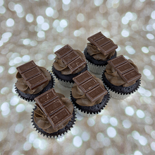 Load image into Gallery viewer, Hershey&#39;s Cupcakes