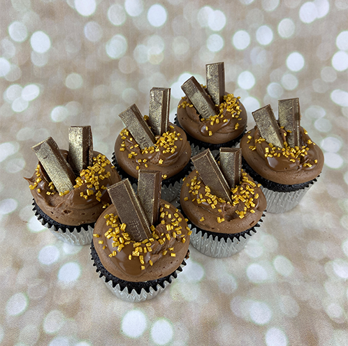 Golden Kit Kat Cupcakes
